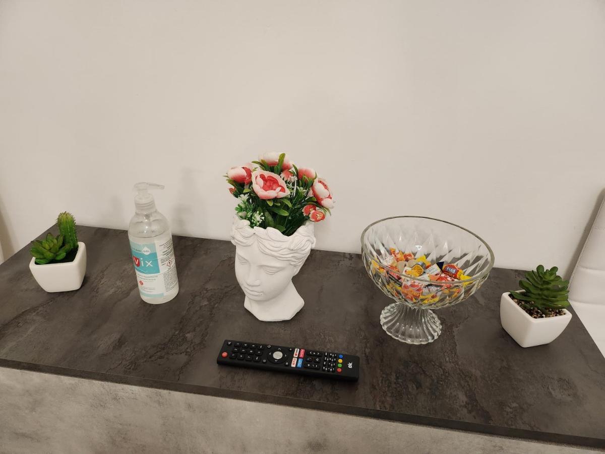 Sweet Night In Bari Apartment Exterior photo